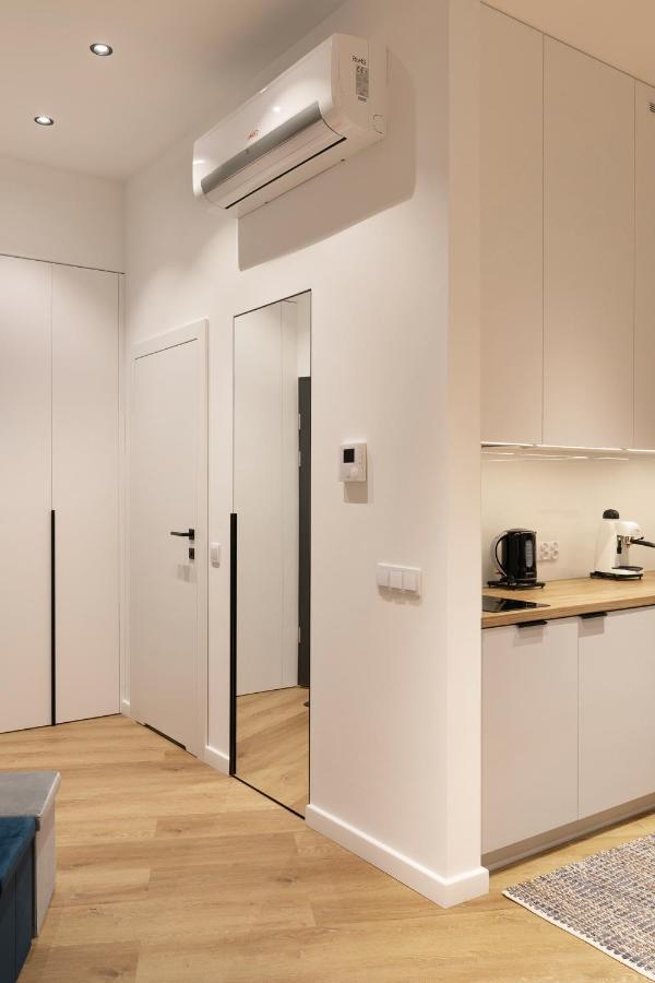 Modern Apartment With Air Conditioning, Old Town & Vistula River Cracovia Esterno foto